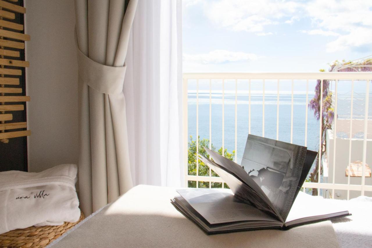 Una Villa - Amalfi Boutique Rooms B&B Екстериор снимка